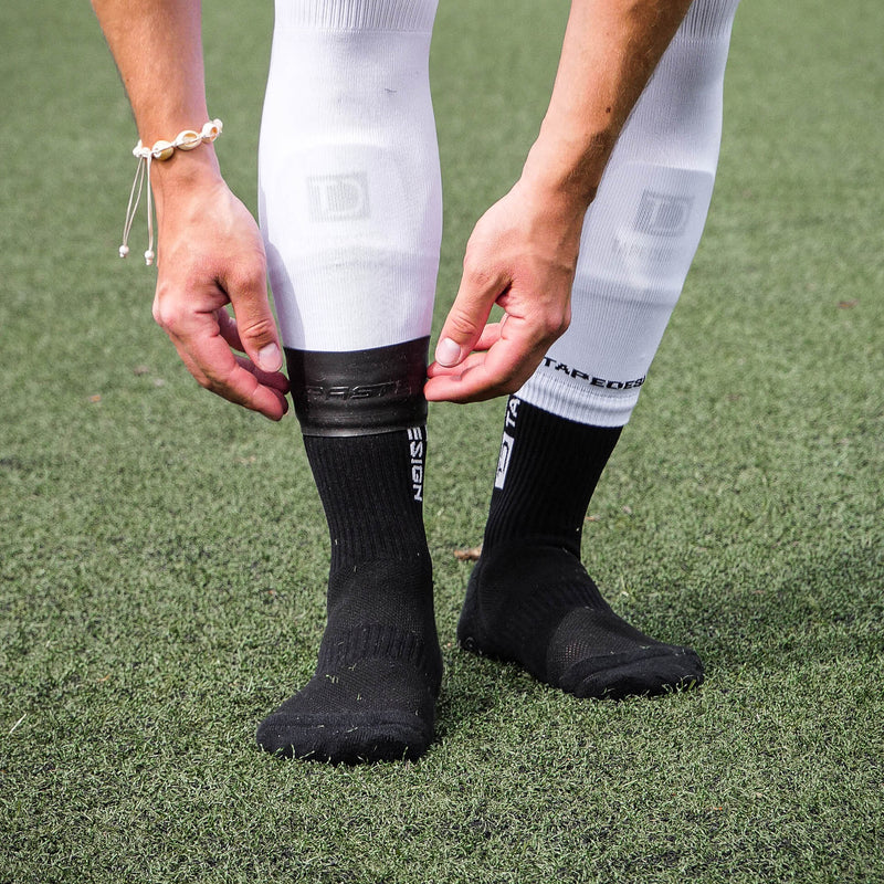 TAPEDESIGN Allround Classic Crew Soccer Grip Sock - Black – PASTE Sports  Inc.
